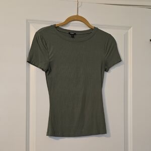 Express Sage Green Ribbed Short Sleeve Tee. Size XS NWOT